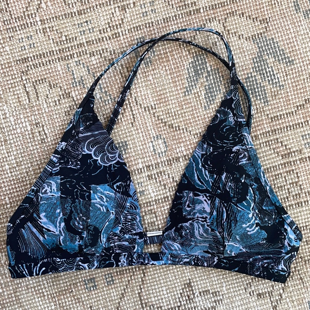 Lululemon swim bikini surfer-designed!